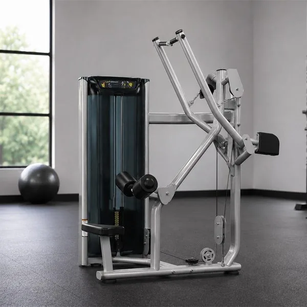High-Traffic Back Zones and the Lat Pulldown Machine